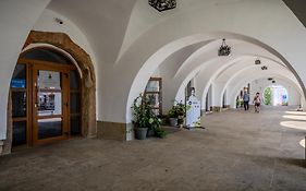The Old Townhouse II